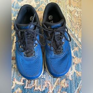 Topo, ultraventure 2 trail-running shoes, mens 9.5